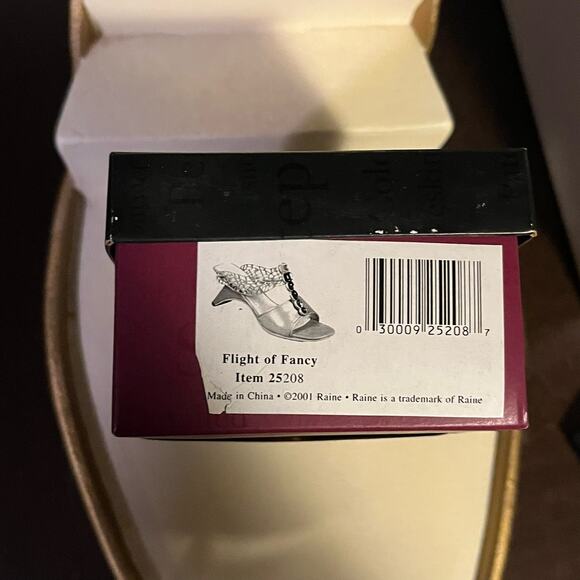 Just the Right Shoe Flight of Fancy Signed by Raine - Picture 2 of 15